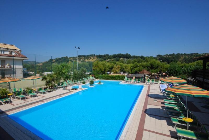 Villaggio Verde Cupra Cupra Marittima Esterno foto