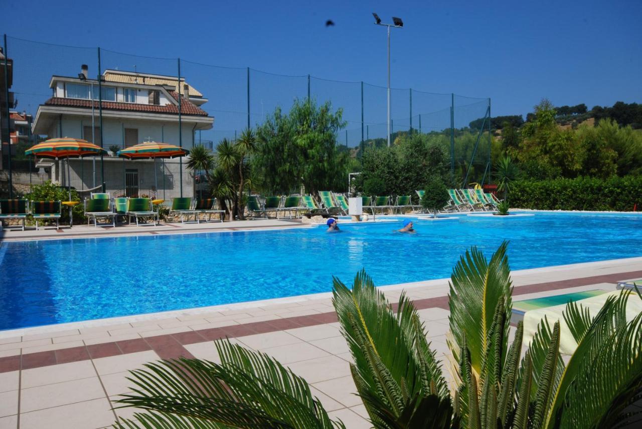 Villaggio Verde Cupra Cupra Marittima Esterno foto